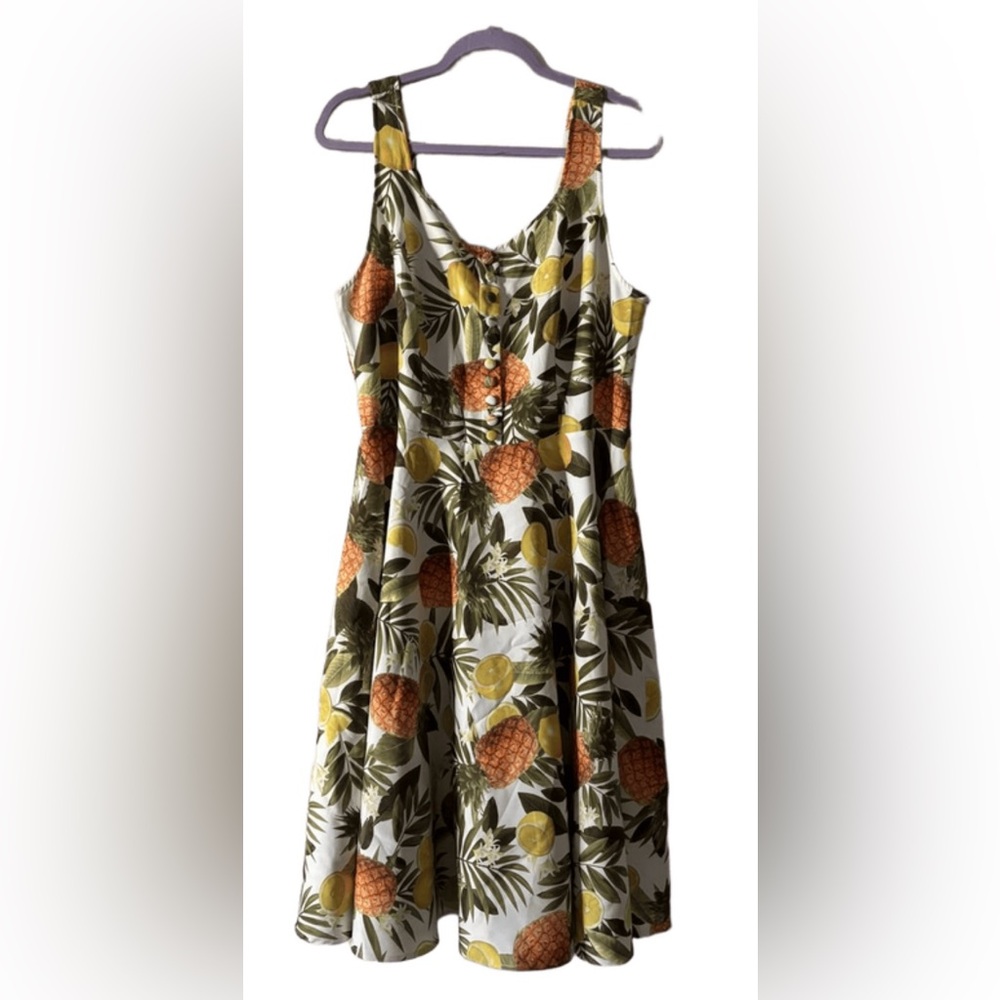 Tropical Print Sleeveless Dress - Picture 2 of 4